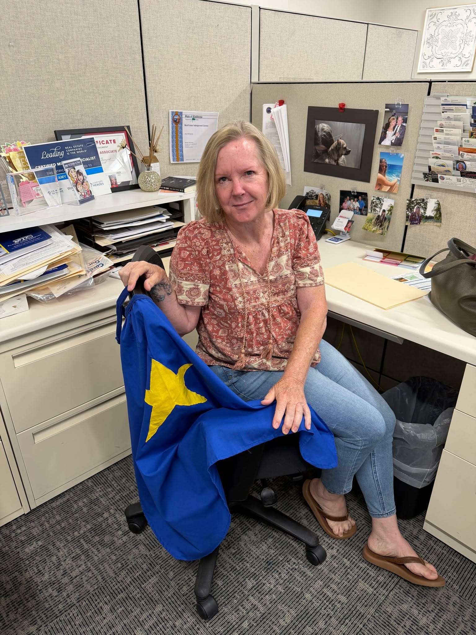 Our Superstar Award for the month of July goes to... 🥁✨🎉 Amy Ganzert!

This award recognizes someone who consistently embodies collaboration, support, and appreciation for their fellow team members. We're so grateful to have Amy as part of our Cameron Park Office family! 💙

Help us celebrate Amy by showing some love in the comments below! ⬇️🙌

#Superstar #WindermereCameronPark #WindermerePlacerville #ElDoradoCountyRealEstate
